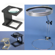 Folding magnifiers