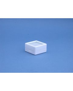 Gemstone box 30x30x17 with glass window 