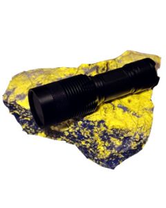 A365-4 Ultra High Power 365nm long wave UV flashlight