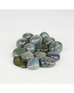 Labradorite - M