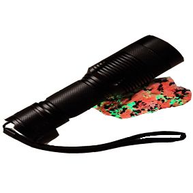 B310-4 Ultra High Power 310nm mid wave UV flashlight